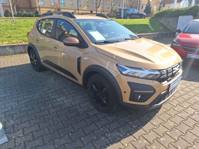 DACIA Sandero Stepway Extreme TCe 90 Automatik