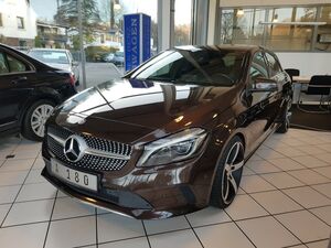 MERCEDES-BENZ A 180 URBAN LED TEMPO SPORTOPTIK SHZ...