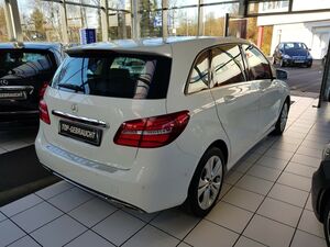 MERCEDES-BENZ B 200 URBAN COMAND LED DISTR TOTW KAMERA KEYLESS...