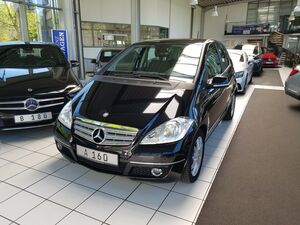 MERCEDES-BENZ A 160 AVANTGARDE AUTOMATIK SHZ TEMPO PTS...