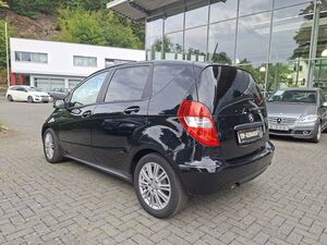 MERCEDES-BENZ A 180 AUTOMATIK PANORAMADACH SHZ TEMPO...