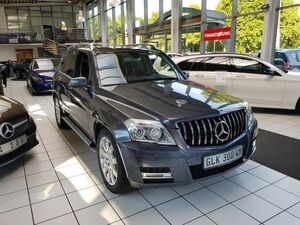 MERCEDES-BENZ GLK 300 PANO NAVI XENON KAMERA PTS MEMORY SHZ...