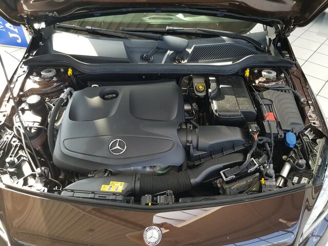 MERCEDES-BENZ A 180 URBAN LED TEMPO SPORTOPTIK SHZ... Ansicht 13 für Fahrzeugdetailseite