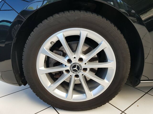 MERCEDES-BENZ B 180 PROGRESSIVE AUTOMATIK PTS SHZ TEMPO... Ansicht 5 für Fahrzeugdetailseite