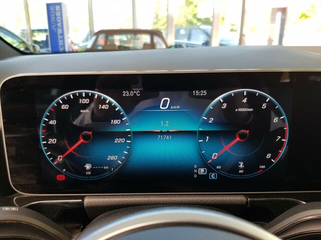 MERCEDES-BENZ B 180 PROGRESSIVE AUTOMATIK PTS SHZ TEMPO... Ansicht 8 für Fahrzeugdetailseite