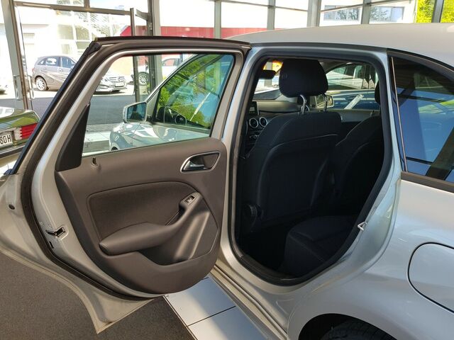 MERCEDES-BENZ B 180 STYLE AUTOMATIK XENON AHK PTS SPIEGELPAKET... Ansicht 10 für Fahrzeugdetailseite