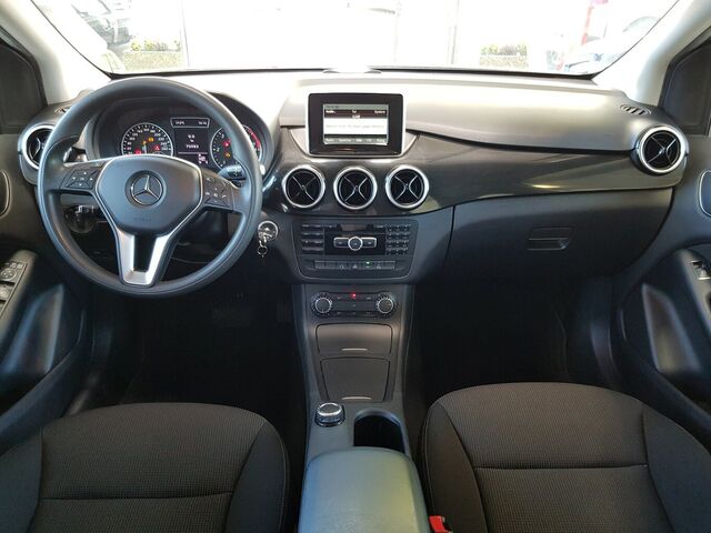 MERCEDES-BENZ B 180 STYLE AUTOMATIK XENON AHK PTS SPIEGELPAKET... Ansicht 12 für Fahrzeugdetailseite