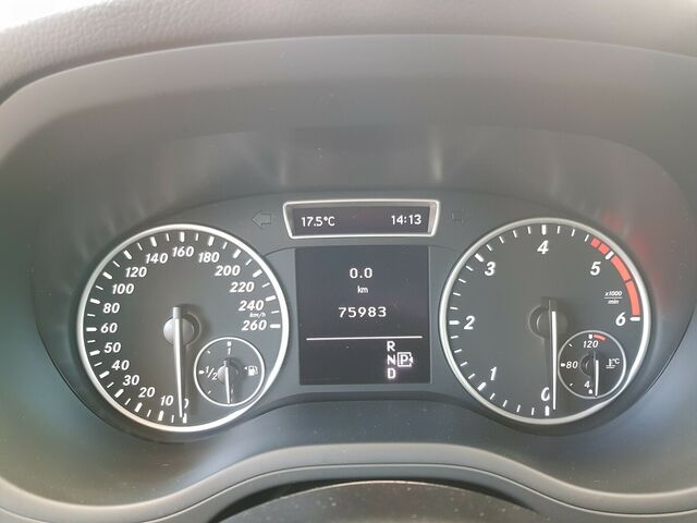 MERCEDES-BENZ B 180 STYLE AUTOMATIK XENON AHK PTS SPIEGELPAKET... Ansicht 9 für Fahrzeugdetailseite