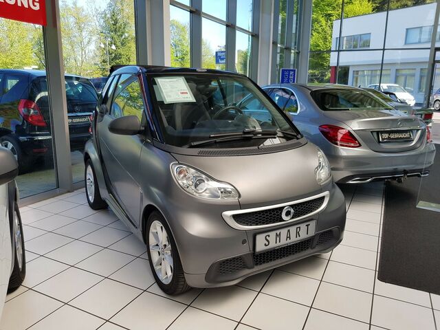 SMART ForTwo CABRIOLLET AUTOMATIK GRAUMATT... Ansicht 2 für Fahrzeugdetailseite