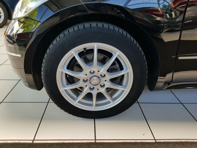 MERCEDES-BENZ A 160 AVANTGARDE AUTOMATIK SHZ TEMPO PTS... Ansicht 5 für Fahrzeugdetailseite
