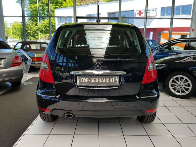 MERCEDES-BENZ A 180 AVANTGARDE AUTOMATIK TEMPO SHZ PTS... Ansicht 14 für Fahrzeugdetailseite