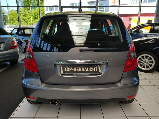 MERCEDES-BENZ A 180 AVANTGARDE KLIMA SPIEGELKAPPBAR TEILLDER... Ansicht 14 für Fahrzeugdetailseite