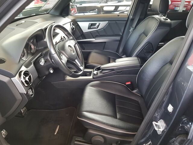 MERCEDES-BENZ GLK 350 AMG AUT PANO KAMERA DISTRONIC ZSH PTS... Ansicht 7 für Fahrzeugdetailseite
