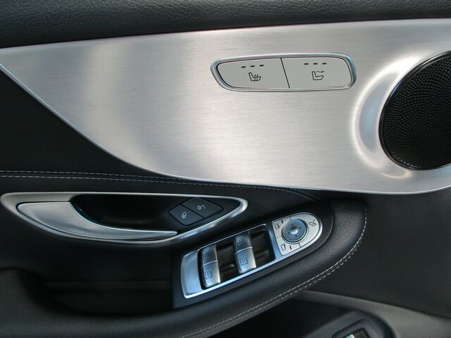 MERCEDES-BENZ C 200 AMG-LINE DISTRONIC LED SHZ AHK-KLAPPBAR DAB... Ansicht 11 für Fahrzeugdetailseite