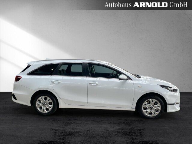 KIA Ceed Sportswagon Ceed SW 1.5 T-GDI Vision DCT7 Navi Kamera Sitzh. Ansicht 6 für Fahrzeugdetailseite