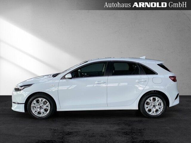 KIA Ceed 1.5 T-GDI DCT7 Vision Kamera Navi Sitzheiz. Ansicht 3 für Fahrzeugdetailseite