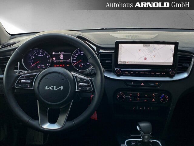 KIA Ceed 1.5 T-GDI DCT7 Vision Kamera Navi Sitzheiz. Ansicht 9 für Fahrzeugdetailseite