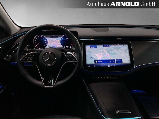 MERCEDES-BENZ E 300 T de Avantgarde Navi Kamera Distr. Sitzh. Ansicht 9 für Fahrzeugdetailseite