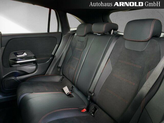MERCEDES-BENZ GLA 250 e AMG Line Kamera Winter-P. el-Klappe Ansicht 10 für Fahrzeugdetailseite