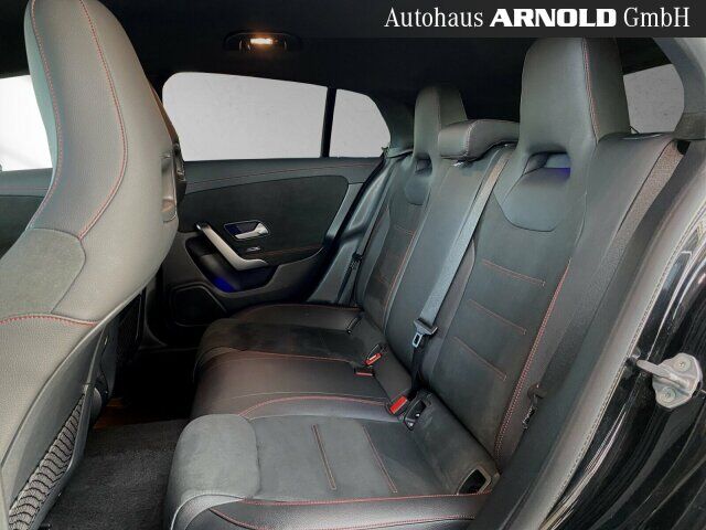 MERCEDES-BENZ CLA 220 Shooting Brake CLA 220 SB AMG Line Kamera LED Navi Sitzheizung Ansicht 10 für Fahrzeugdetailseite