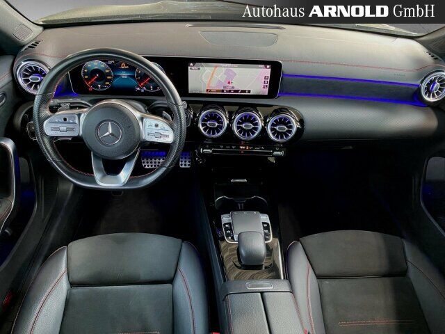 MERCEDES-BENZ CLA 220 Shooting Brake CLA 220 SB AMG Line Kamera LED Navi Sitzheizung Ansicht 9 für Fahrzeugdetailseite
