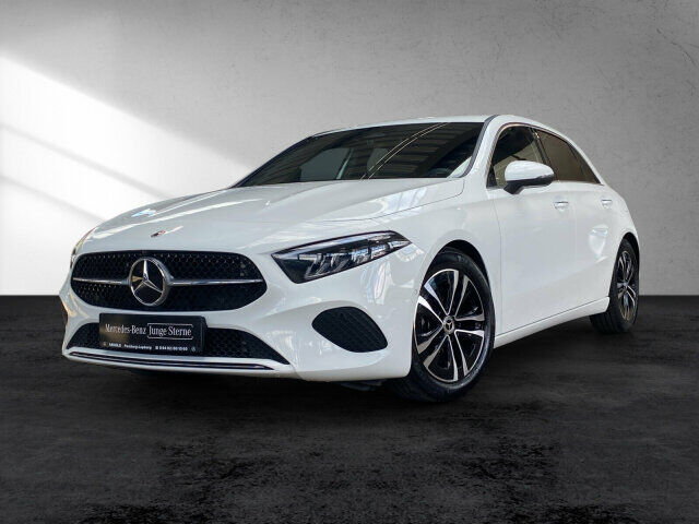 MERCEDES-BENZ A 220 4M Progressive Totwinkel Kamera KEYLESSGO Ansicht 2 für Fahrzeugdetailseite