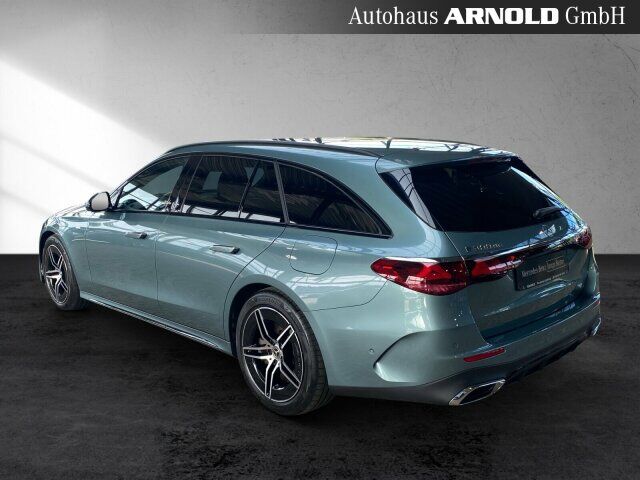 MERCEDES-BENZ E 300 T de 4M AMG Line SUPERSCR Leder Memory 360 Ansicht 4 für Fahrzeugdetailseite