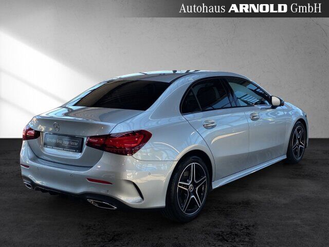 MERCEDES-BENZ A 250 4M Limousine AMG Line MULTIB Burmester 360 Ansicht 5 für Fahrzeugdetailseite