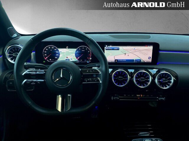 MERCEDES-BENZ A 250 4M Limousine AMG Line MULTIB Burmester 360 Ansicht 9 für Fahrzeugdetailseite