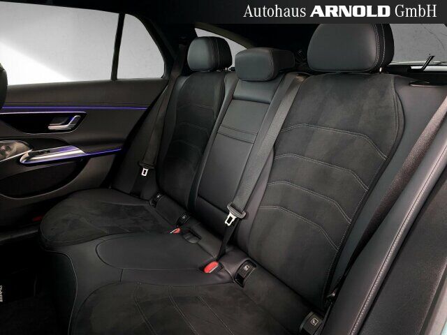 MERCEDES-BENZ E 300 T e AMG Line Pano AHK 360° Burmester Distr Ansicht 10 für Fahrzeugdetailseite