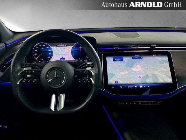MERCEDES-BENZ E 300 T e AMG Line Pano AHK 360° Burmester Distr Ansicht 9 für Fahrzeugdetailseite