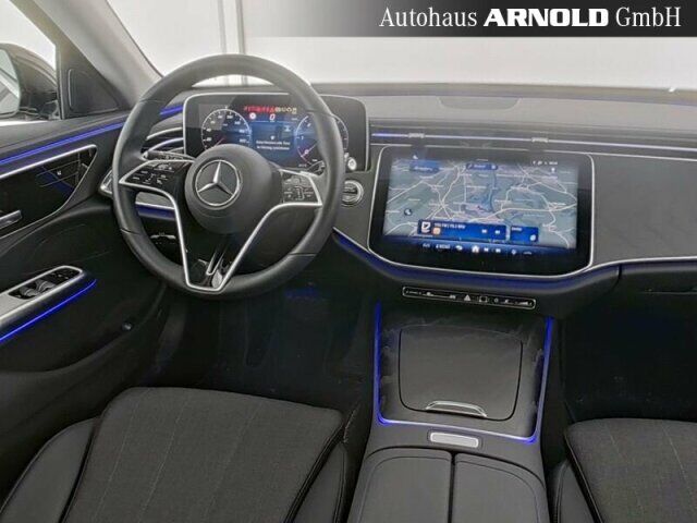 MERCEDES-BENZ E 220 T d Avantgarde AHK 19-LMR Kamera Distr. Ansicht 6 für Fahrzeugdetailseite