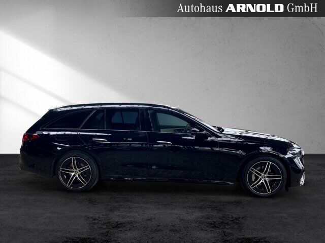 MERCEDES-BENZ E 300 T de 4M AMG L Distr AIRM AHK HUD Pano 360° Ansicht 6 für Fahrzeugdetailseite