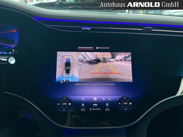 MERCEDES-BENZ EQE Mercedes-AMG EQE 43 4M HYPERSCREEN AIRM HUD Pano Ansicht 13 für Fahrzeugdetailseite