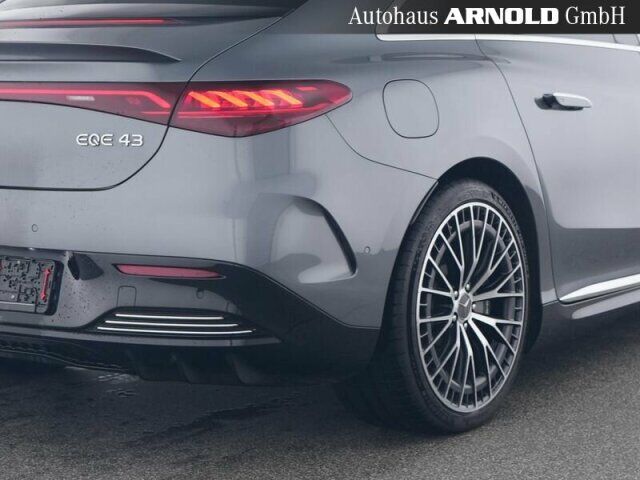 MERCEDES-BENZ EQE Mercedes-AMG EQE 43 4M HYPERSCREEN AIRM HUD Pano Ansicht 5 für Fahrzeugdetailseite