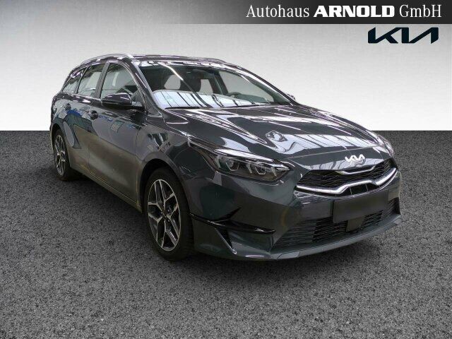 KIA Ceed Sportswagon Ceed SW 1.5 T-GDI DCT7 Spirit Totw. Kamera LED Ansicht 5 für Fahrzeugdetailseite