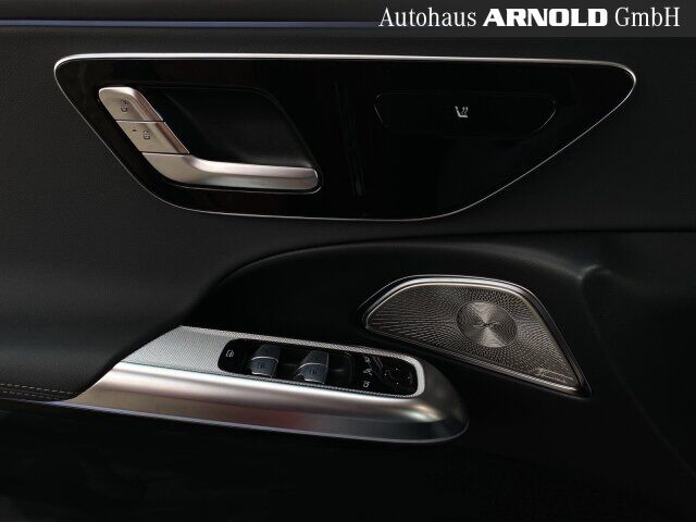 MERCEDES-BENZ E 200 AMG Line Night Burmester Distr Totw Kamera Ansicht 14 für Fahrzeugdetailseite