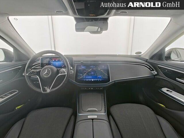 MERCEDES-BENZ E 200 T Avantgarde Distr 18-LMR Kamera Totw LED Ansicht 8 für Fahrzeugdetailseite