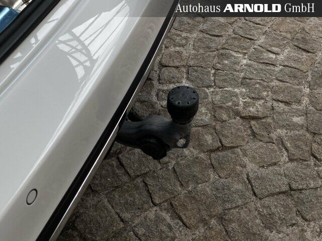 MERCEDES-BENZ E 220 T d 4M AMG Line AHK Fahrass-P.+ 360° LED Ansicht 15 für Fahrzeugdetailseite