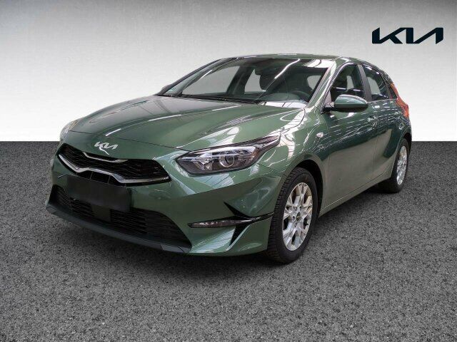 KIA Ceed 1.5 T-GDI DCT7 Vision Komfort+ Navi Kamera Ansicht 2 für Fahrzeugdetailseite