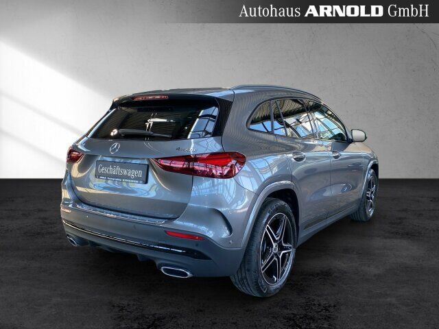 MERCEDES-BENZ GLA 200 d 4M AMG Line Night Distr AHK MULTIB 360 Ansicht 5 für Fahrzeugdetailseite