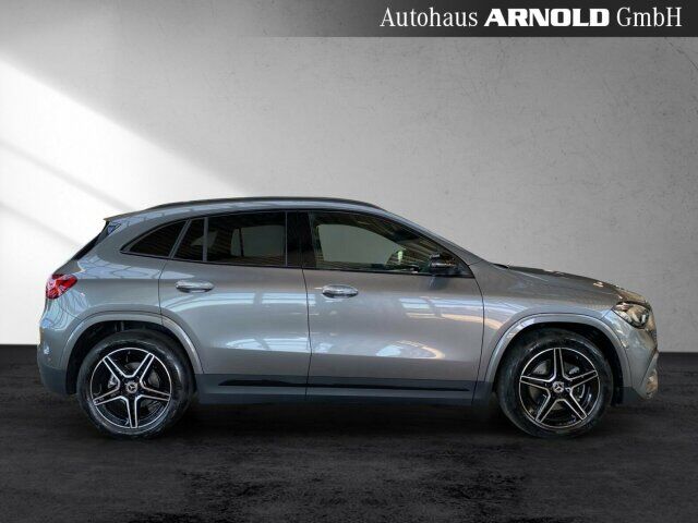 MERCEDES-BENZ GLA 200 d 4M AMG Line Night Distr AHK MULTIB 360 Ansicht 6 für Fahrzeugdetailseite