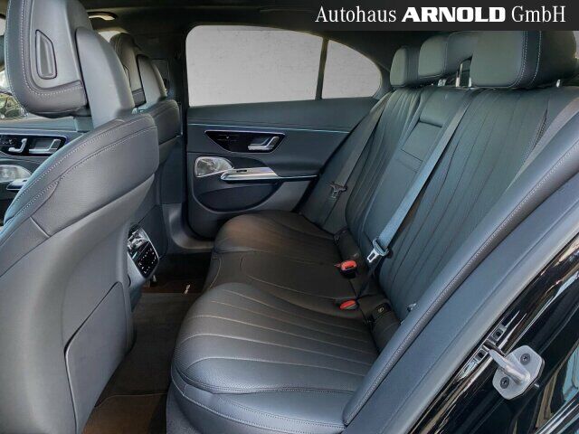 MERCEDES-BENZ E 450 d 4M AMG L Leder HUD Pano AIRM AHK SUPERSC Ansicht 10 für Fahrzeugdetailseite