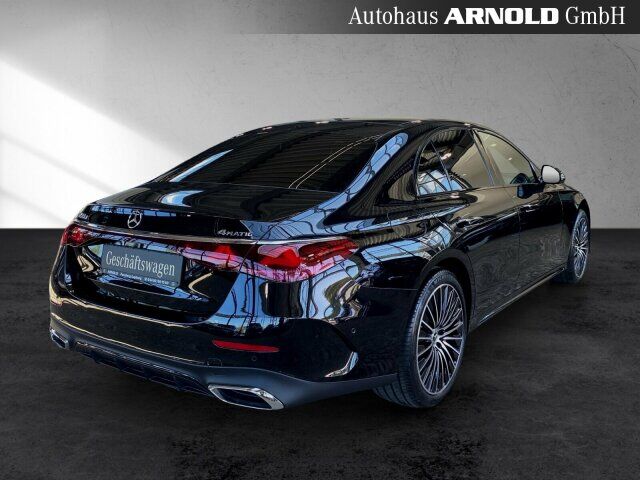 MERCEDES-BENZ E 450 d 4M AMG L Leder HUD Pano AIRM AHK SUPERSC Ansicht 5 für Fahrzeugdetailseite