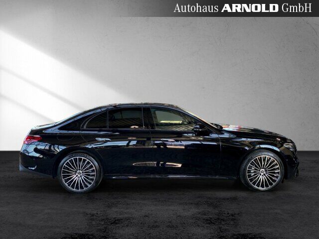 MERCEDES-BENZ E 450 d 4M AMG L Leder HUD Pano AIRM AHK SUPERSC Ansicht 6 für Fahrzeugdetailseite