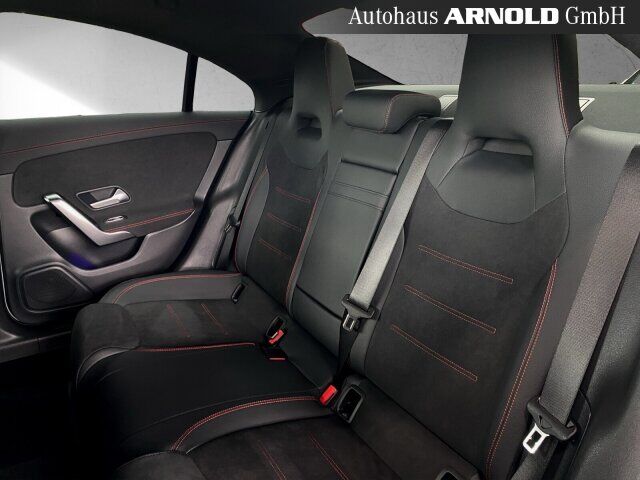 MERCEDES-BENZ CLA 200 AMG Line Night 360° Totwinkel Distronic Ansicht 9 für Fahrzeugdetailseite