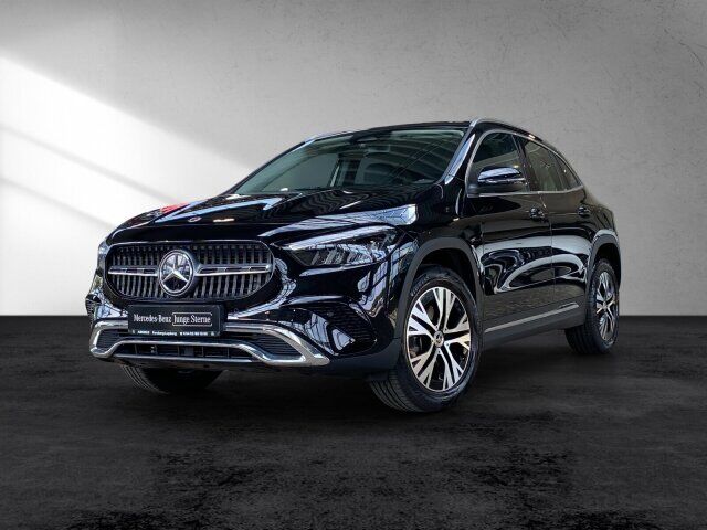 MERCEDES-BENZ GLA 200 d Progressive Totw LED Kamera el-Klappe Ansicht 2 für Fahrzeugdetailseite