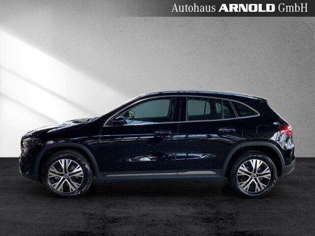 MERCEDES-BENZ GLA 200 d Progressive Totw LED Kamera el-Klappe Ansicht 3 für Fahrzeugdetailseite