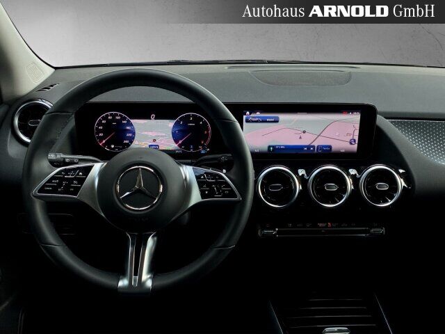 MERCEDES-BENZ GLA 200 d Progressive Totw LED Kamera el-Klappe Ansicht 9 für Fahrzeugdetailseite