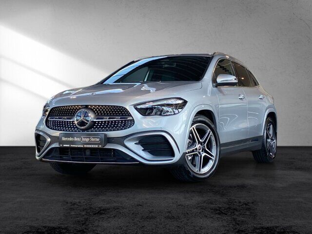 MERCEDES-BENZ GLA 200 AMG Line Kamera LED el-Klappe KEYLESSGO Ansicht 2 für Fahrzeugdetailseite